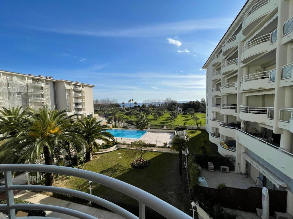 Appartement Tout Confort Vue Mer Antibes Eksteriør bilde
